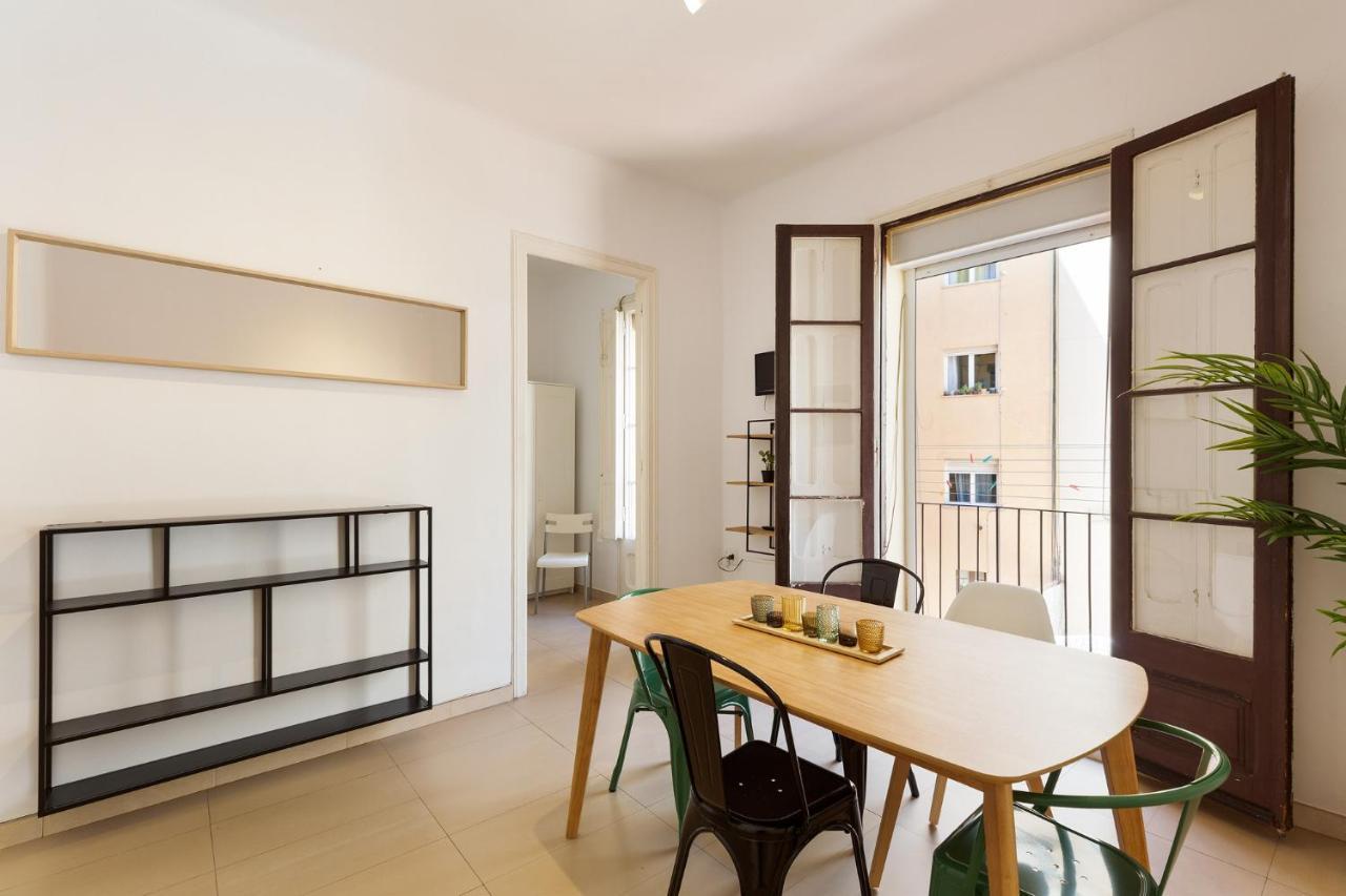 Stay U-Nique Apartments Mistral Barcelona Luaran gambar